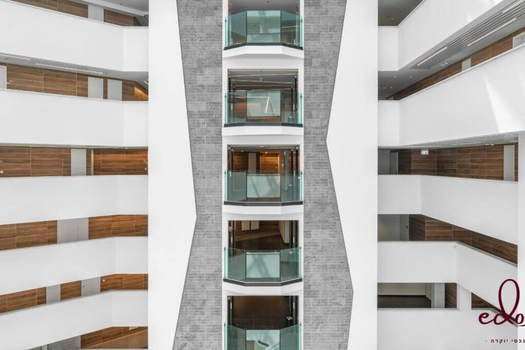 Apartment דירה מדהימה 100 מטר מהים - By Edom